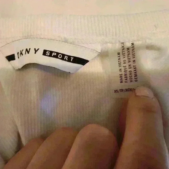 DKNY SPORT White Crop top tank knit Rib off white cream Halter summer Classy sum - Picture 5 of 8